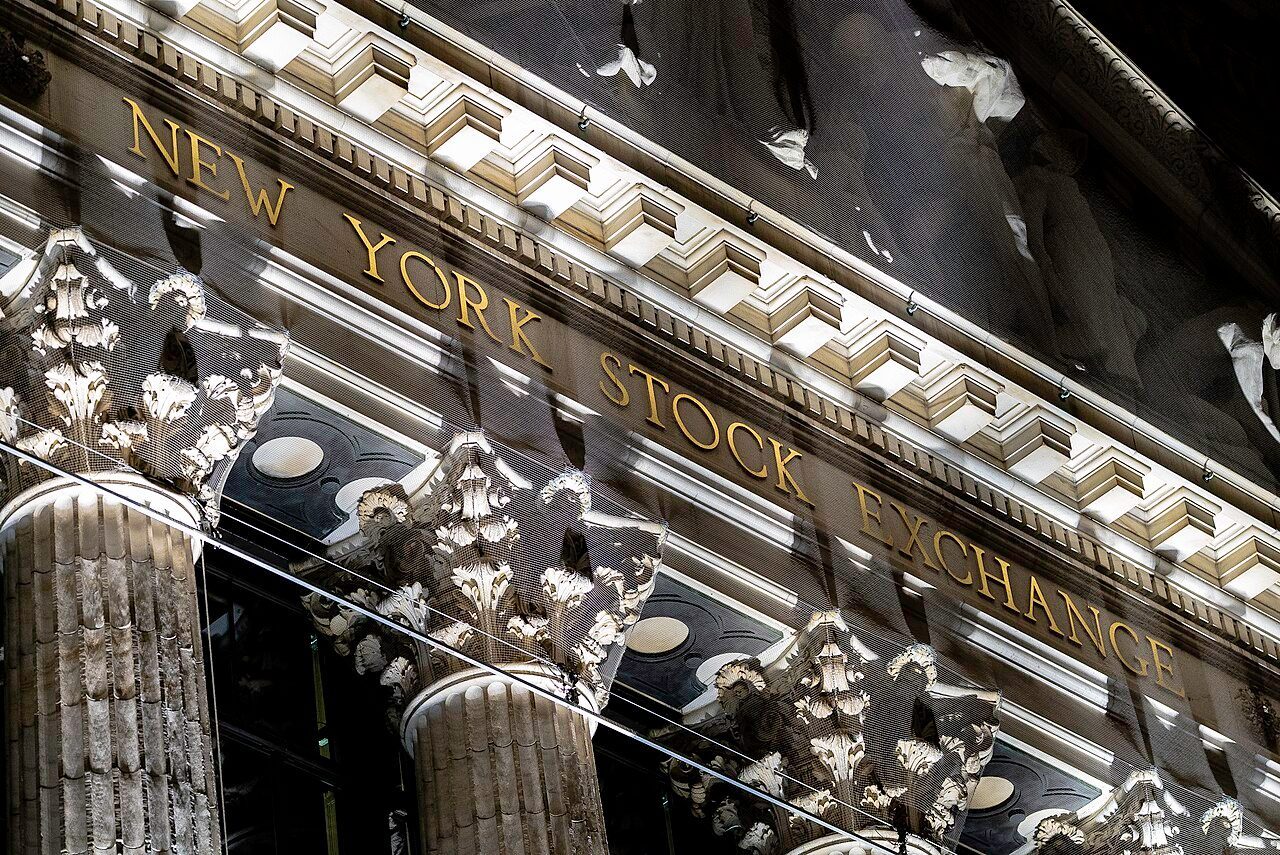 Facade and sign of the New York Stock Exchange on Broad Street.