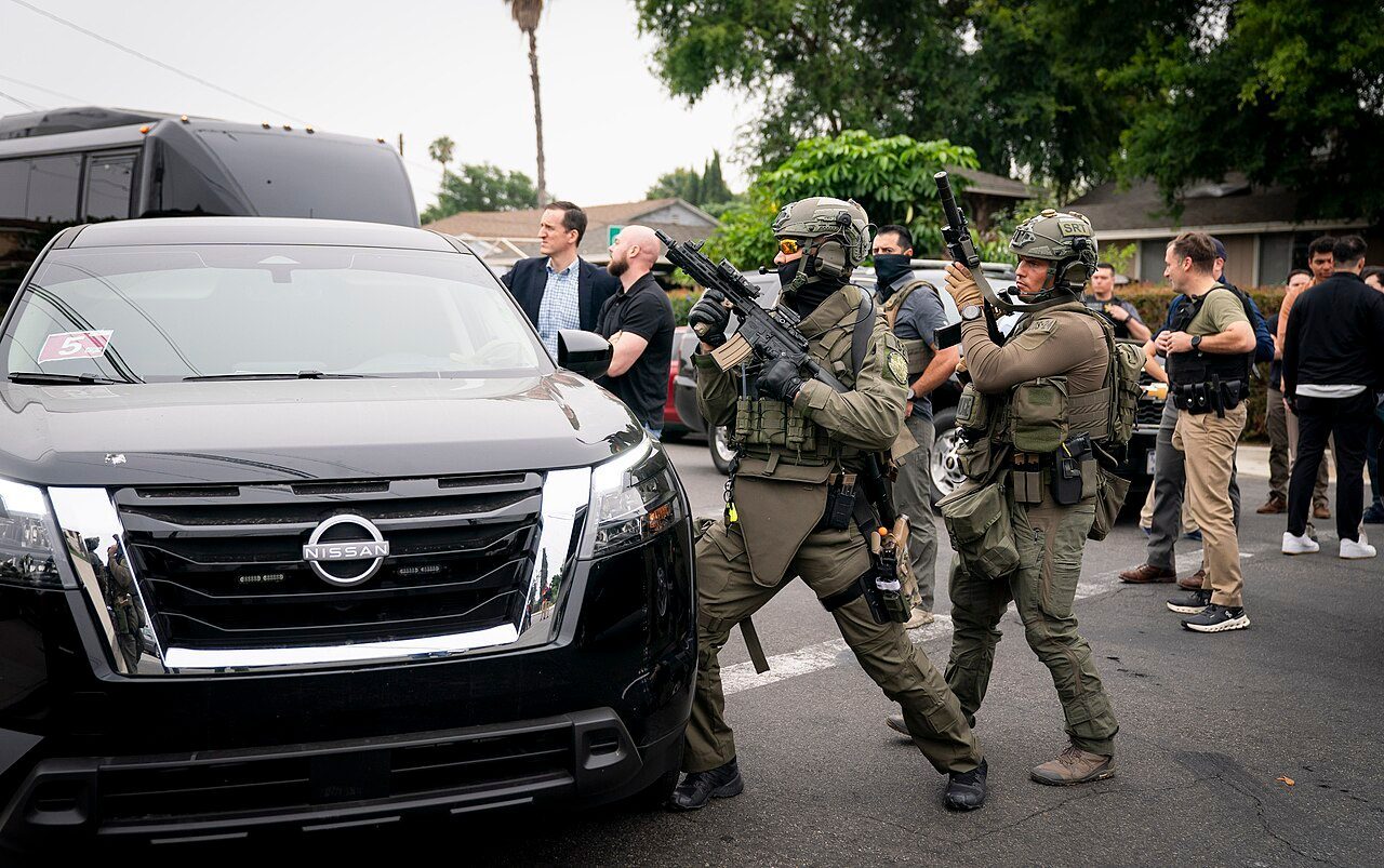 DHS officials and ICE Enforcement and Removal Operations officers during an operation in Los Angeles, June 2025.
