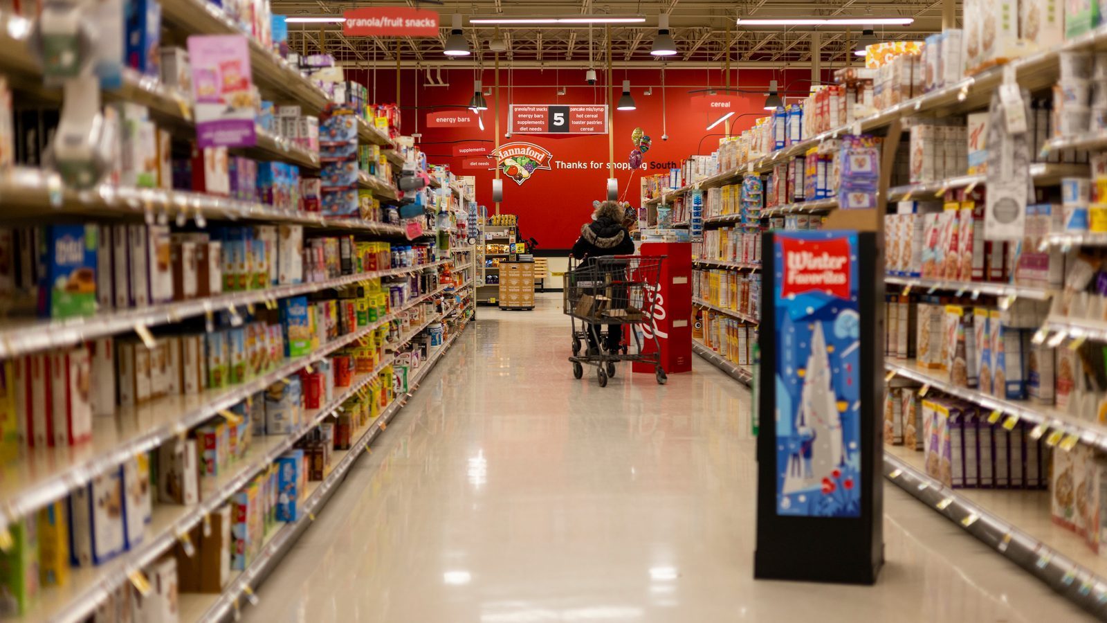 Grocery store aisle in Vermont showing consumer goods whose prices are affected by tariffs